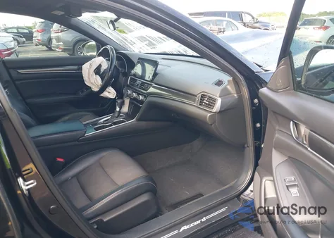 2018 Honda Accord Sport из США, поврежденный, VIN 1HGCV1F37JA125919